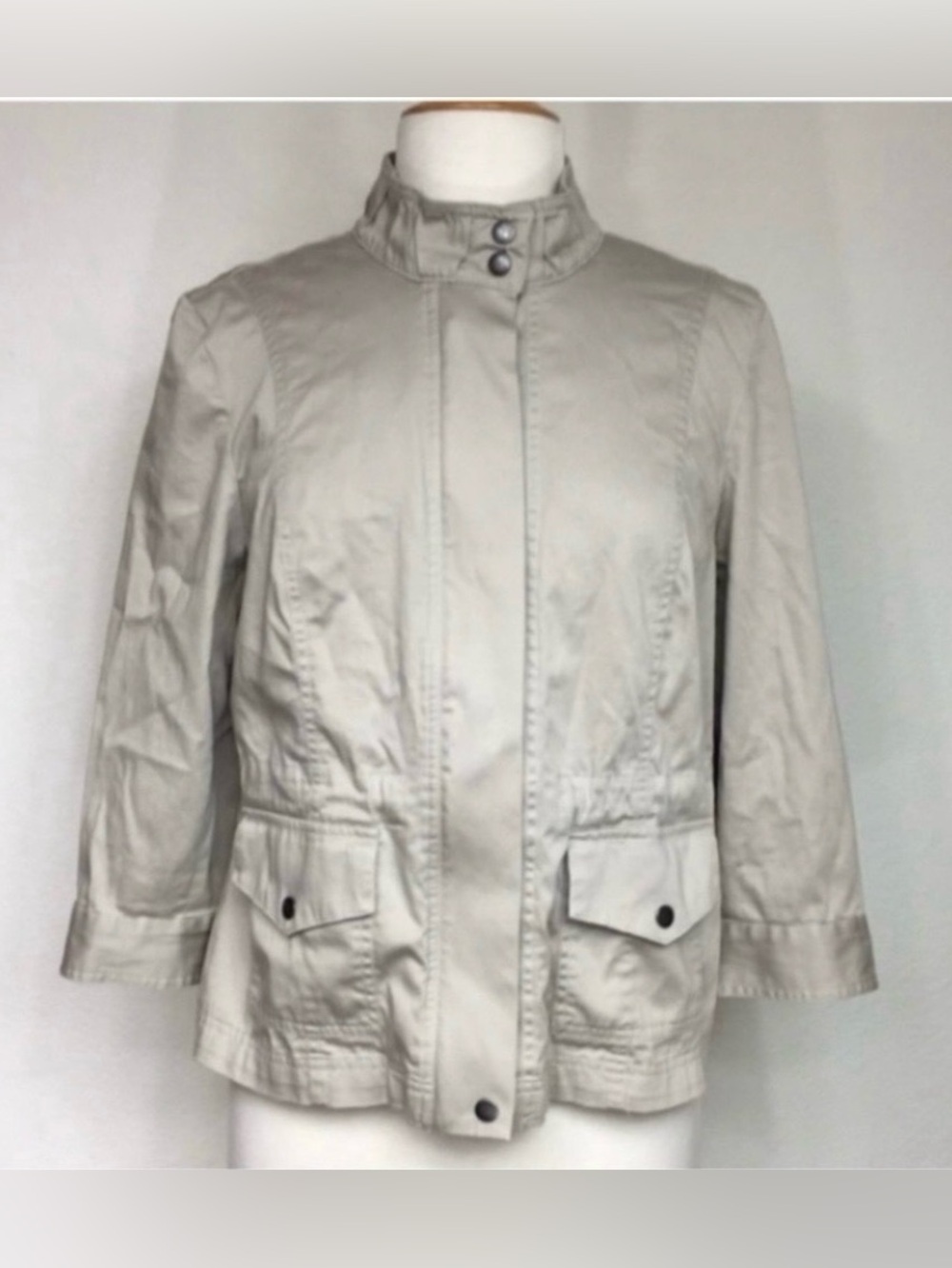 Amber Sun Women's Tan Khaki Utility Jacket Size Medium Casual Streetwear Coastal